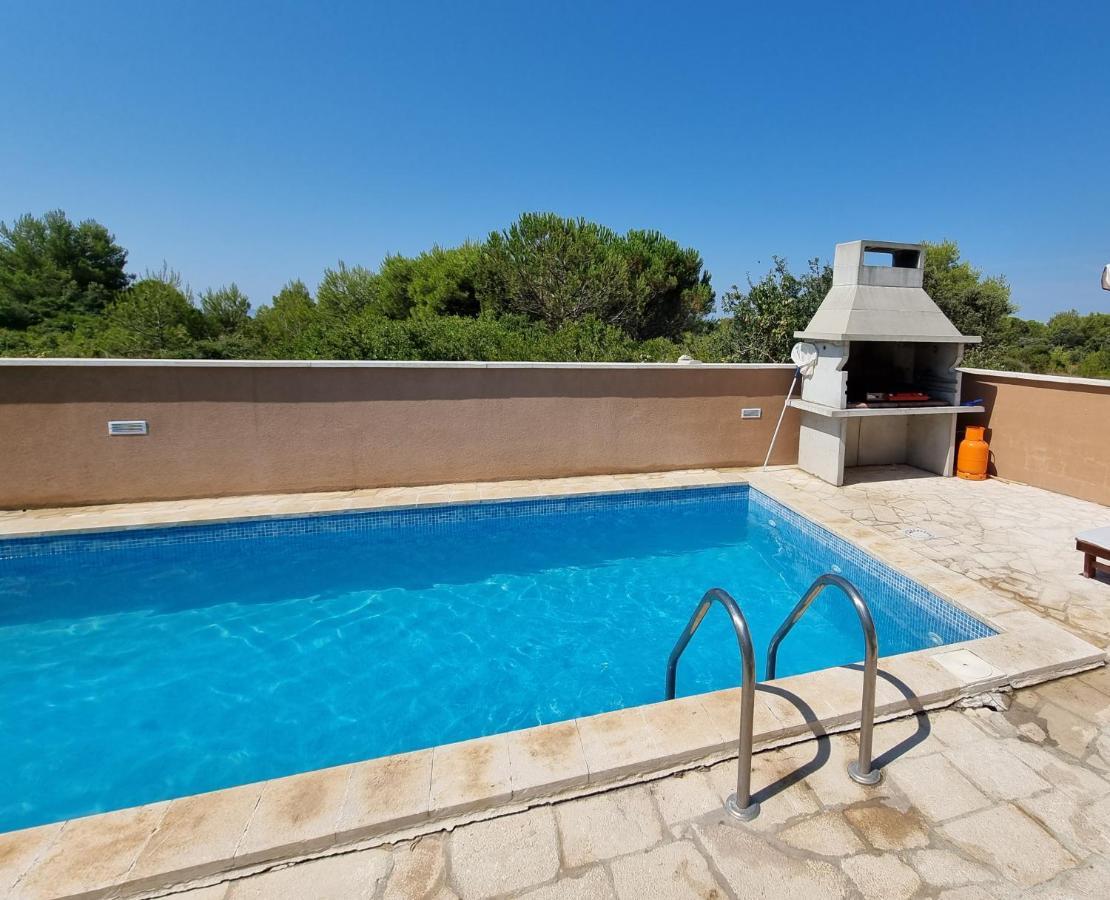 Apartments Bagic Vir Exterior photo